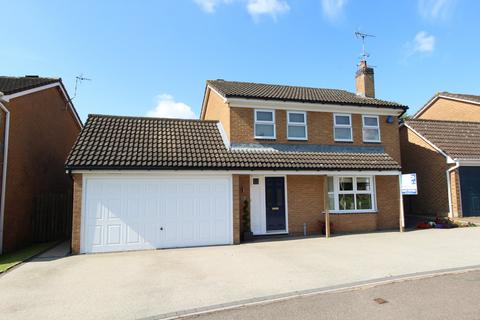 4 bedroom detached house for sale, Cunningham Drive, Lutterworth LE17