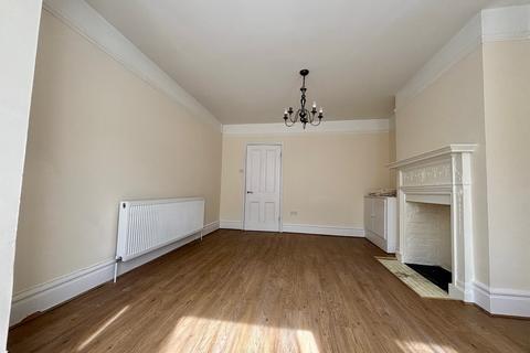 1 bedroom apartment for sale, Holland Road, Felixstowe, IP11