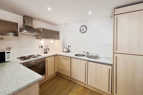 2 bedroom flat to rent, Little Neville Street, Leeds, West Yorkshire, UK, LS1