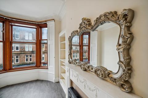 1 bedroom flat for sale, Minard Road, Flat 2/3, Shawlands, Glasgow, G41 2HN