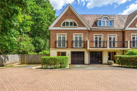 4 bedroom end of terrace house for sale, Summerwood, Sunningdale, Berkshire, SL5