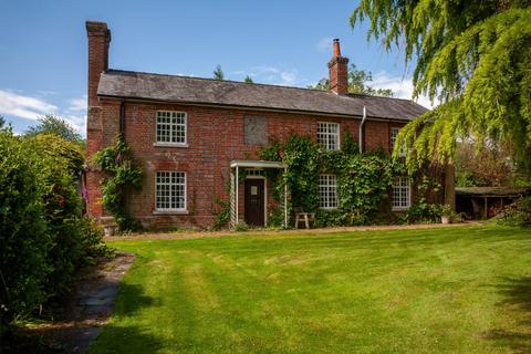 4 bedroom detached house for sale, Whiteparish, Salisbury, Wiltshire, SP5