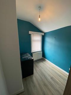 3 bedroom semi-detached house to rent, Birmingham B23