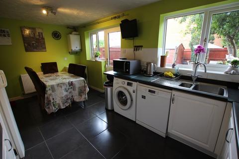 4 bedroom end of terrace house for sale, Elgar Drive, Shefford, SG17