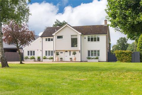 1 Kenney Close, Burstall, Ipswich, IP8 3ER