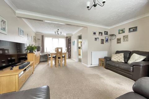 4 Barley Farm Road, Exeter, EX4 1NN