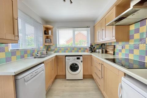 4 Barley Farm Road, Exeter, EX4 1NN