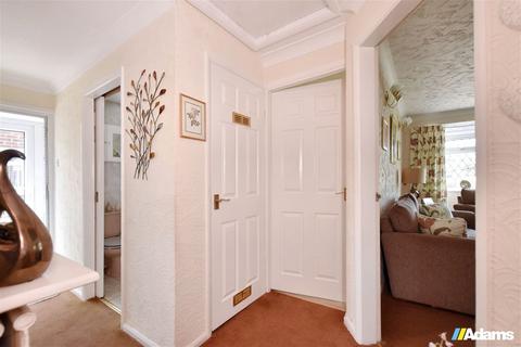 3 bedroom semi-detached bungalow for sale, Prestbury Drive, Thelwall, Warrington
