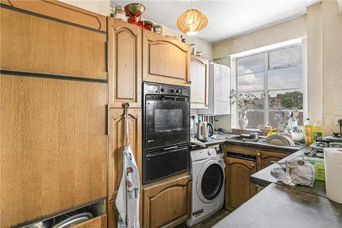 2 bedroom apartment for sale, Streatham High Road, London, SW16