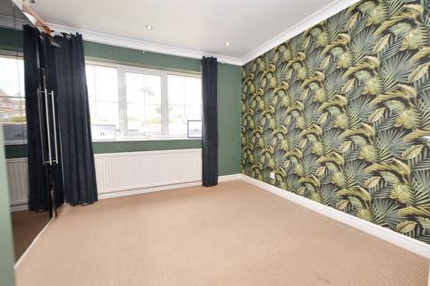 2 bedroom terraced house for sale, Gainsborough Way, Stanley, Wakefield, West Yorkshire