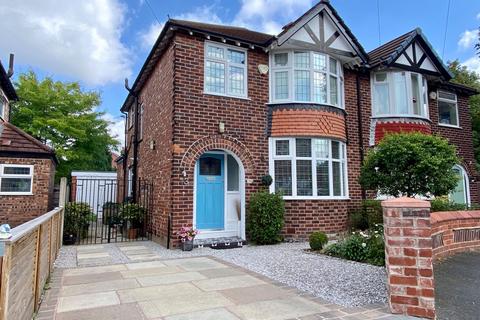 3 bedroom semi-detached house for sale, Greenbank Avenue, Gatley