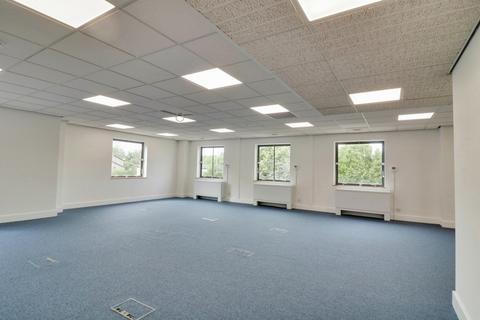 Office to rent, Kingswood House, Southend-on-Sea, SS2