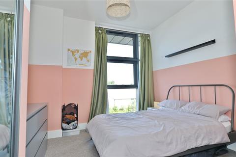 1 bedroom apartment for sale, Hipley Street, Old Woking, Woking, Surrey, GU22