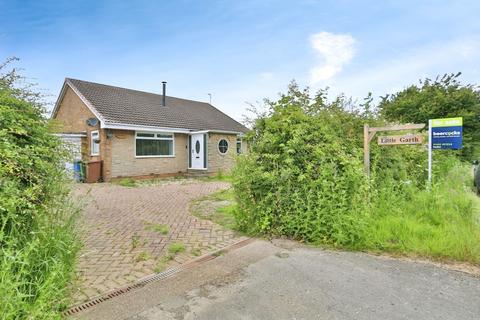 3 bedroom detached bungalow for sale, Little Garth, Withernsea Road, Hollym, HU19 2QH