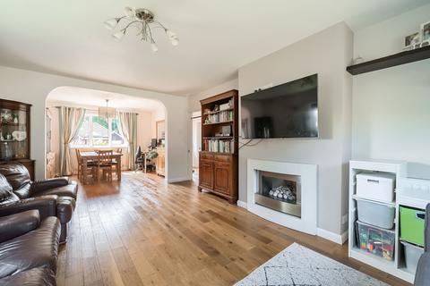 6 Kent Road, Windlesham, GU20 6JF