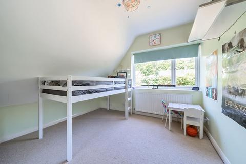 6 Kent Road, Windlesham, GU20 6JF