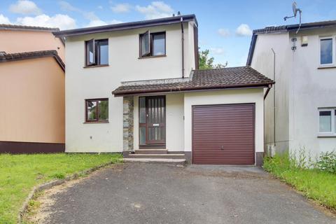 3 bedroom detached house for sale, Woodland Close, Barnstaple EX32