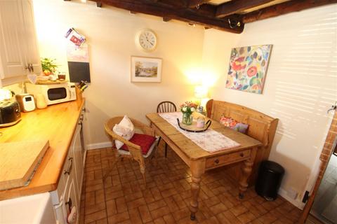 2 bedroom cottage for sale, York Cottage, Wymondham