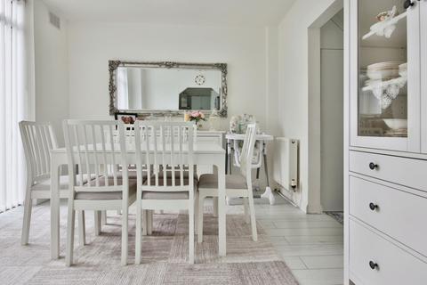 119 Amethyst Road, Hull, HU9 4DN