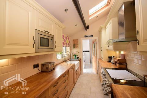 3 bedroom semi-detached house for sale, Devonshire Road, Lytham St Annes, FY8 2NU