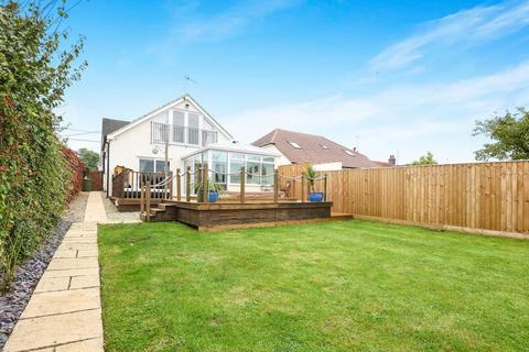 3 bedroom detached house for sale, Farmoor,  Oxford,  OX2