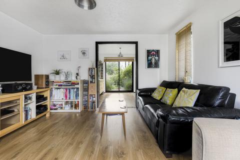 3 Alexander Close, Abingdon, OX14 1XA