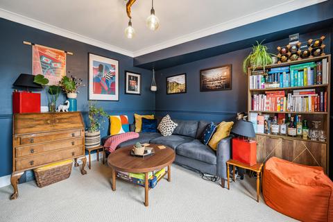 Flat 5, 10 Woolstone Road, London, SE23 2SG