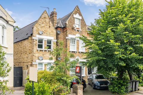 Flat 5, 10 Woolstone Road, London, SE23 2SG