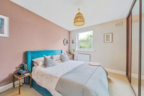 Flat 5, 10 Woolstone Road, London, SE23 2SG