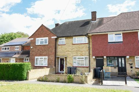 3 bedroom terraced house for sale, Cygnet Avenue, Feltham, TW14