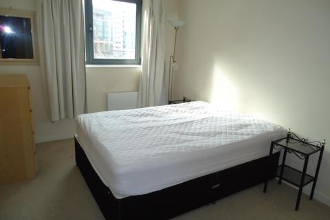 1 bedroom flat to rent, Velocity North, 3 City Walk, Sweet Street, Leeds, LS11