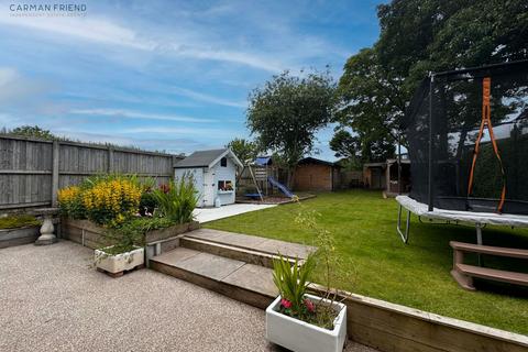 93 Brook Lane, Chester, CH2 2EN