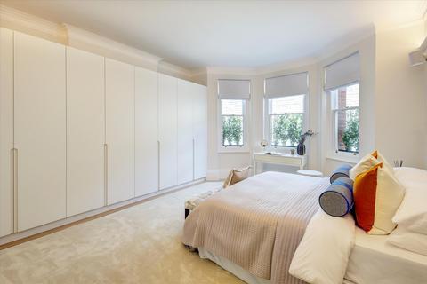 2 bedroom flat for sale, Ashley Gardens, Thirleby Road, London, SW1P