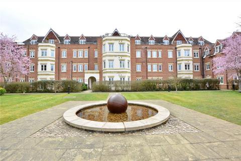 2 bedroom flat for sale, The Cloisters, Guildford, GU1