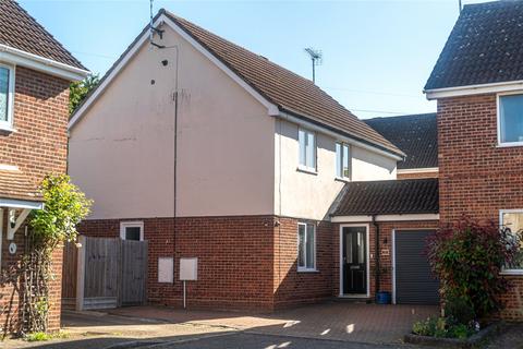 4 bedroom detached house for sale, Redshank Crescent, South Woodham Ferrers, Chelmsford, Essex, CM3