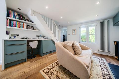 3 bedroom end of terrace house for sale, Winchester Road, Petersfield, GU32