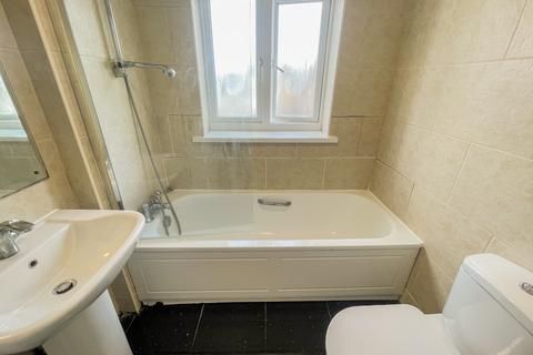 51 Peacock Street, Gravesend, DA12 1EF