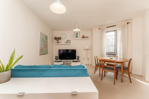 1 bedroom flat for sale, Fisher Close, Rotherhithe SE16