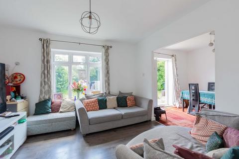 3 bedroom semi-detached house for sale, Candlemas Mead, Beaconsfield HP9