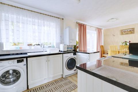 158 Daiglen Drive, South Ockendon, RM15 5AL