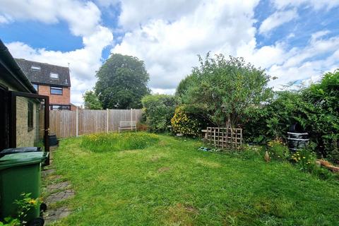 2 bedroom detached bungalow for sale, Cannell Road, Loddon