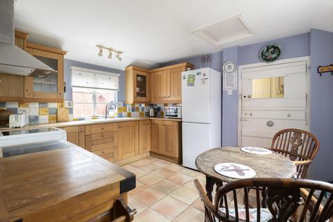 2 bedroom detached house for sale, Bramfield Road, Halesworth IP19