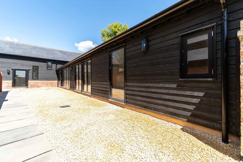 3 bedroom barn conversion for sale, Unwin Close, Halstead CO9