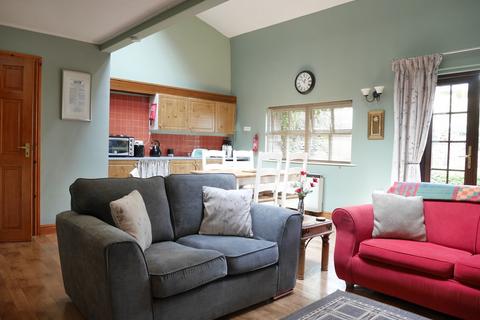 1 bedroom flat to rent, Swallows Nest Annexe, Whinfield Farm, Pennington