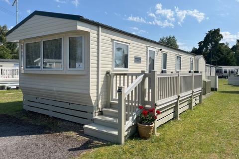 2 bedroom mobile home for sale, St Leonards, Dorset