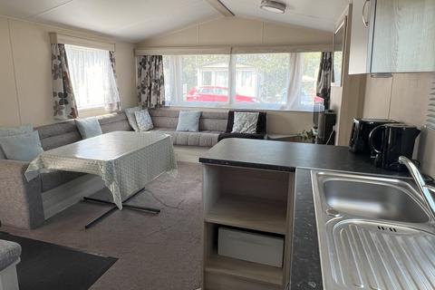 2 bedroom mobile home for sale, St Leonards, Dorset