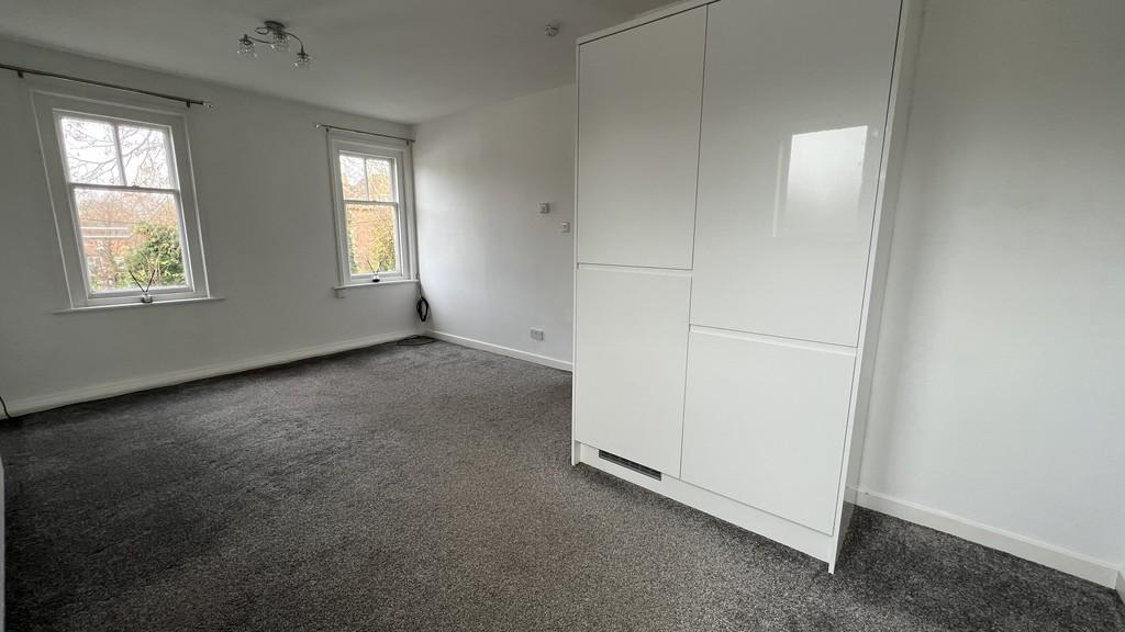 Flat 1