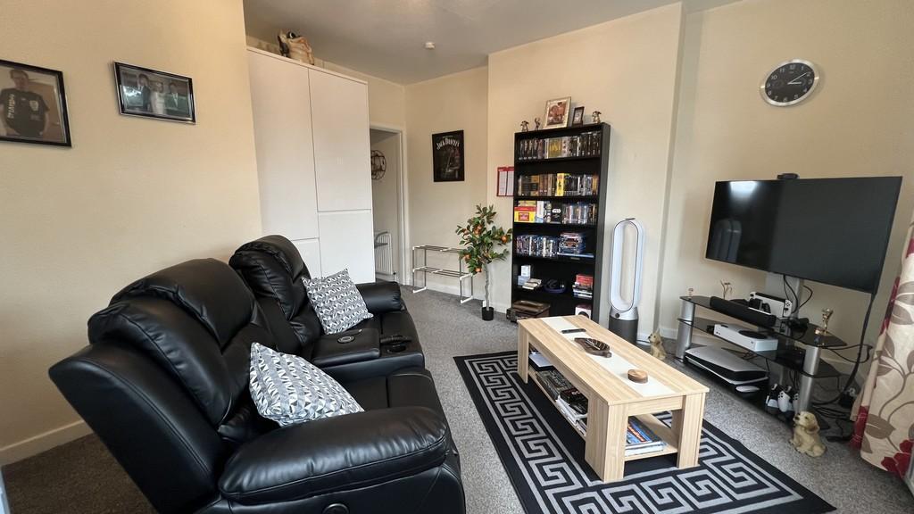 Flat 2