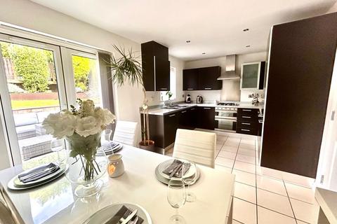 4 bedroom semi-detached house for sale, Quarry Bank, Mansfield, Nottinghamshire