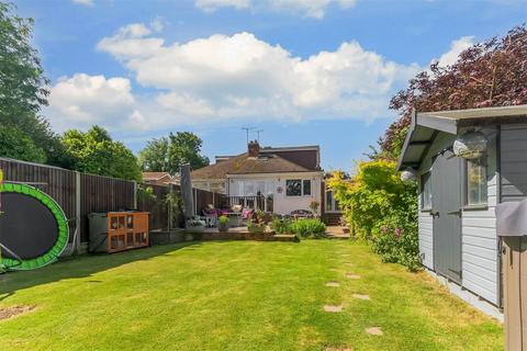 22 Festival Avenue, Longfield, DA3 7HR